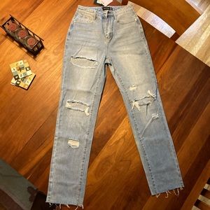 PrettyLittleThing High Waisted Straight Leg Jeans